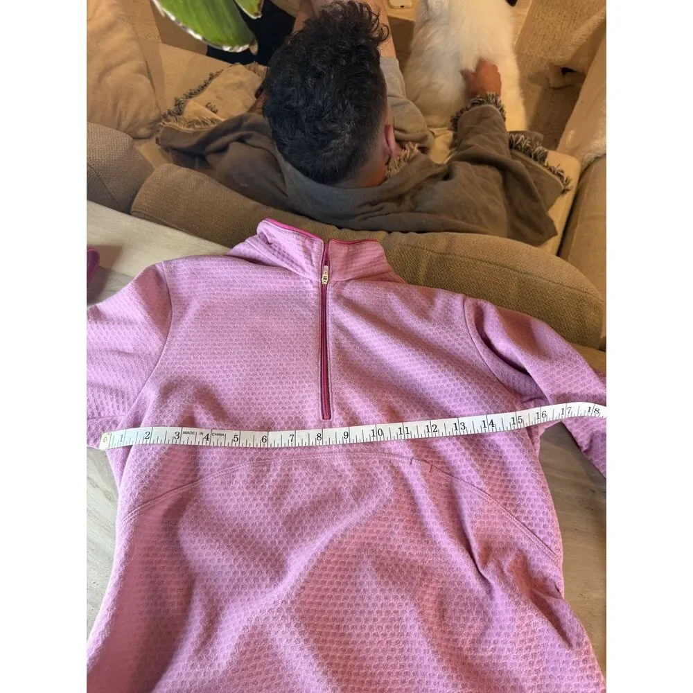 Nike women pullover